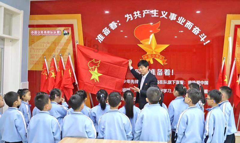 小猫钓鱼游戏龙王版有船